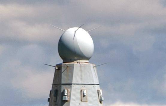 系统是其主桅杆上的桑普森亏大,它是一款双面旋转的有源相控阵雷达
