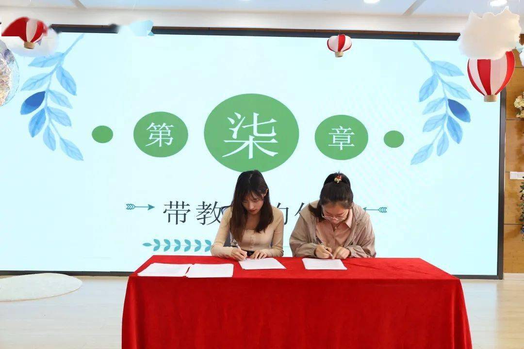 滑动查看更多滑动查看更多摄影:仇梦漪文稿:陈心意编辑:苏馨怡