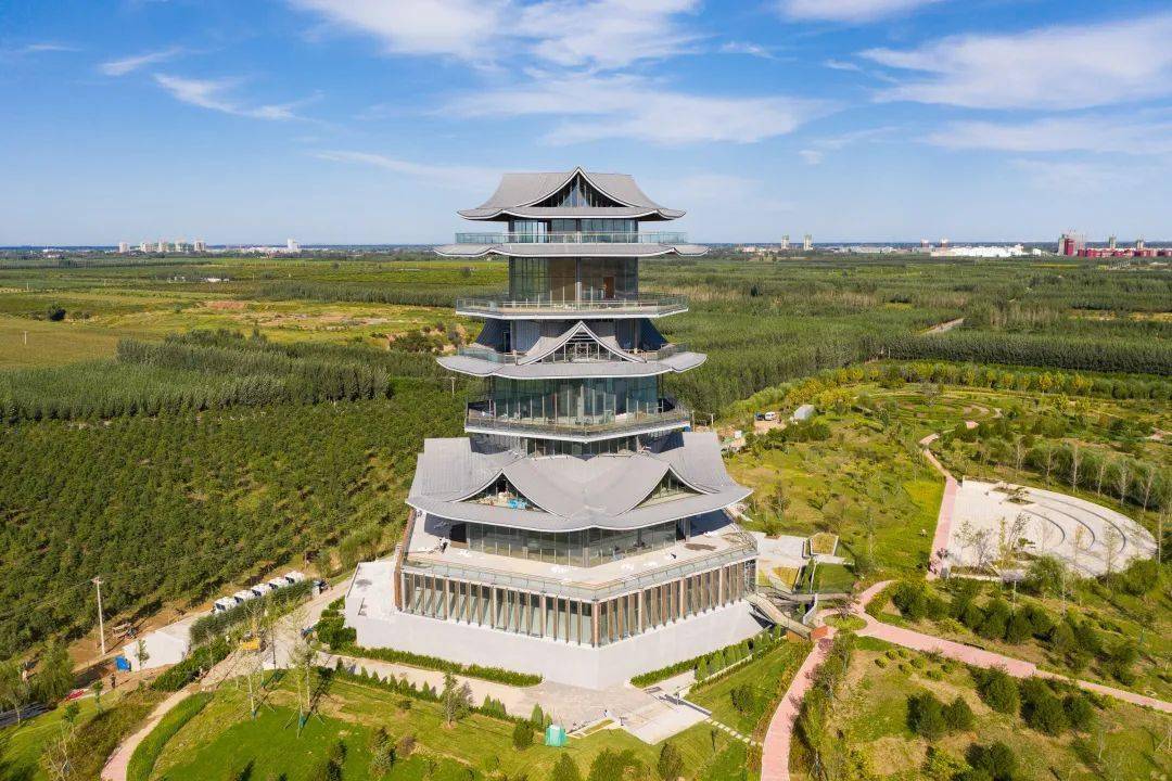 肃宁是远近闻名的状元之乡,这座占地面积达114亩的公园,以"自然生态"