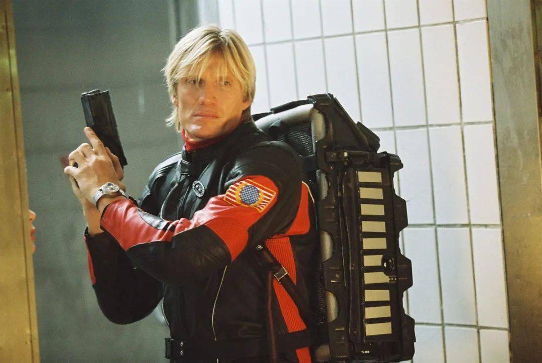 智商160他是把史泰龙打到住院的化学硕士洛奇4的龙格尔现在怎样了