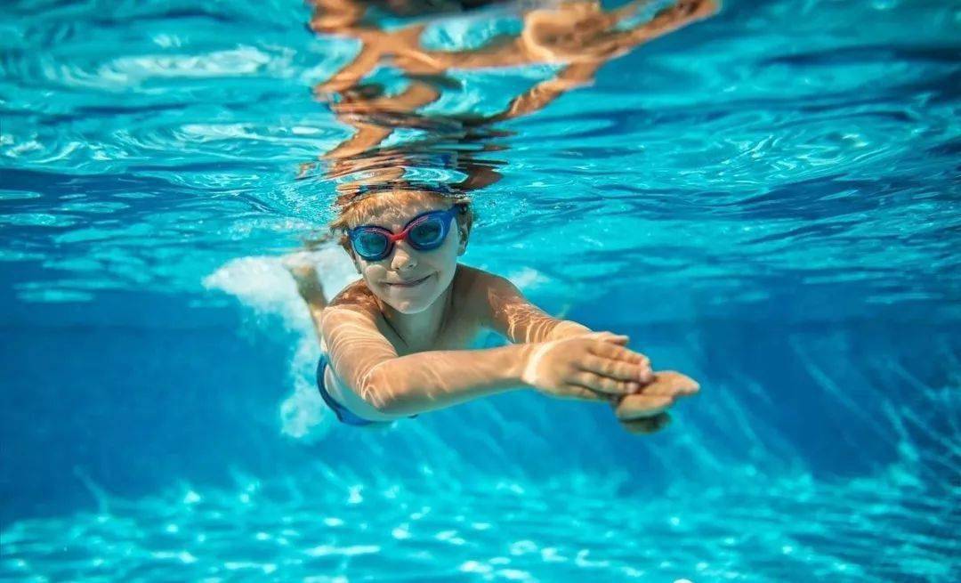 青少年游泳的五大好处
