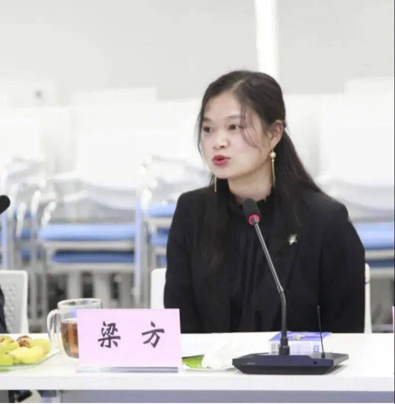 梁方 四川盛豪律师事务所一直有支教当志愿者的想法,经历新冠疫情,更