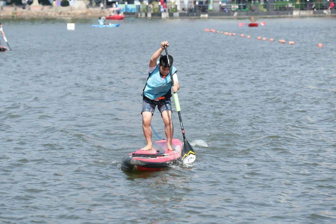 【小时候经常去划船的长风公园,现在又有了时尚的水上运动】