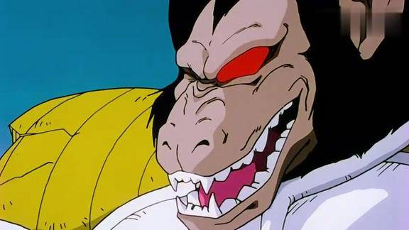 赛亚人贝吉塔巨猿化亚奇罗贝趁机割掉他尾巴贝吉塔变回原样