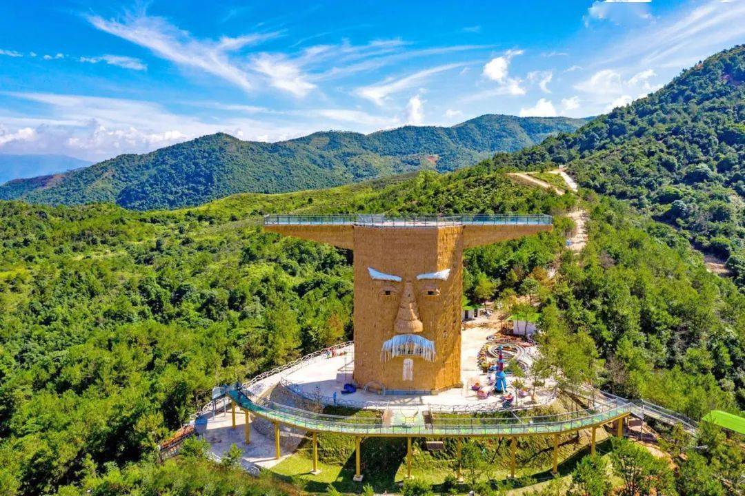 自驾游大宝山之夜上演千年火龙大型篝火灯光秀等你来嗨皮