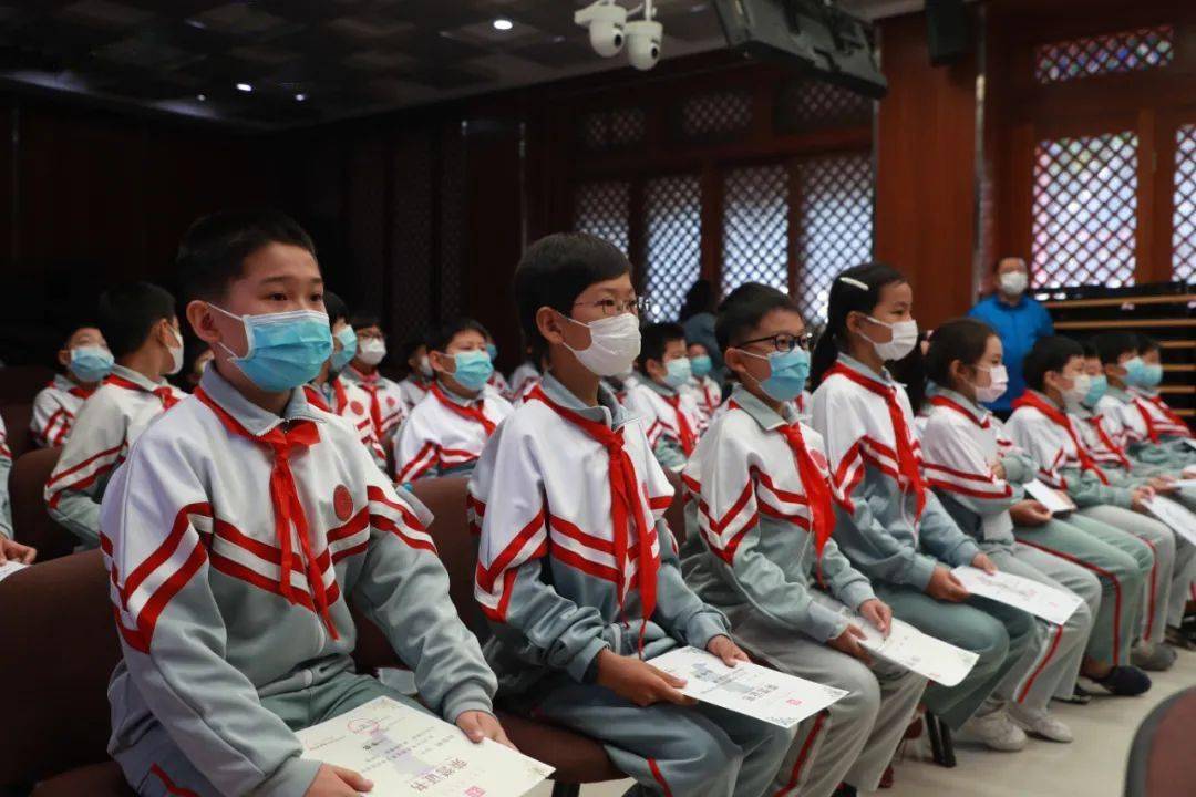 "探索太空,逐梦航天" ——2020年府学胡同小学科技节开幕