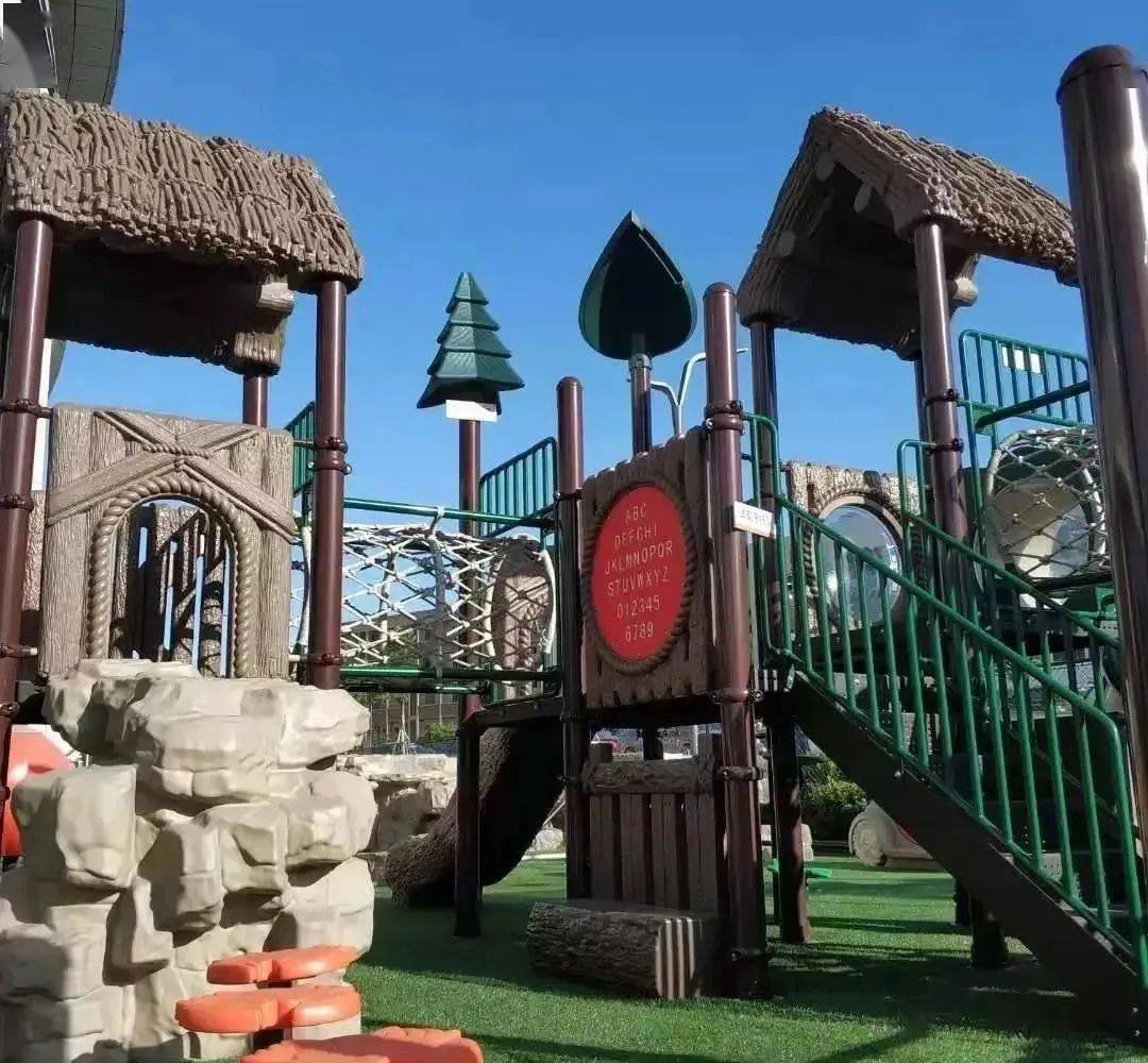新昌这户外乐园与球场对外开放了开放时间
