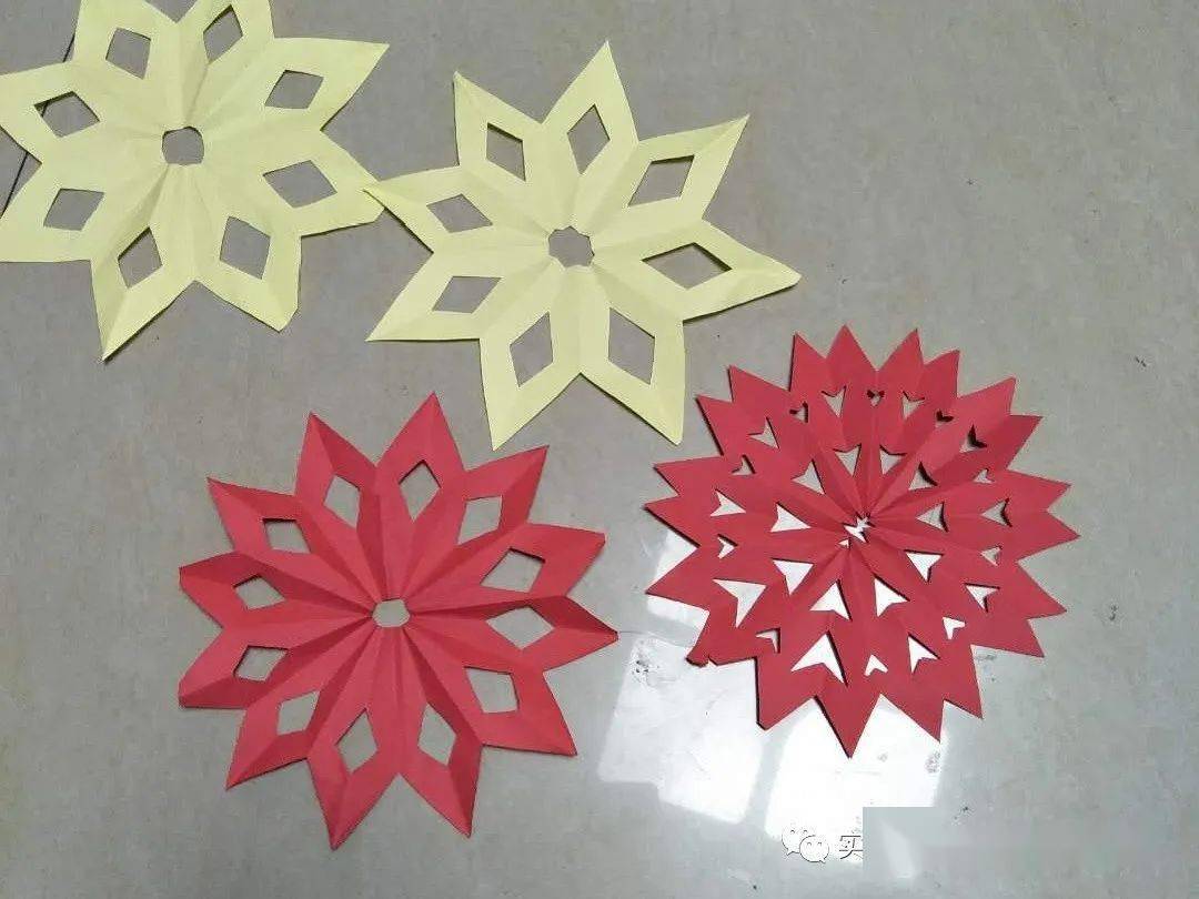 这每一张剪花,就和我们的徐宁欣小姑娘一样美.