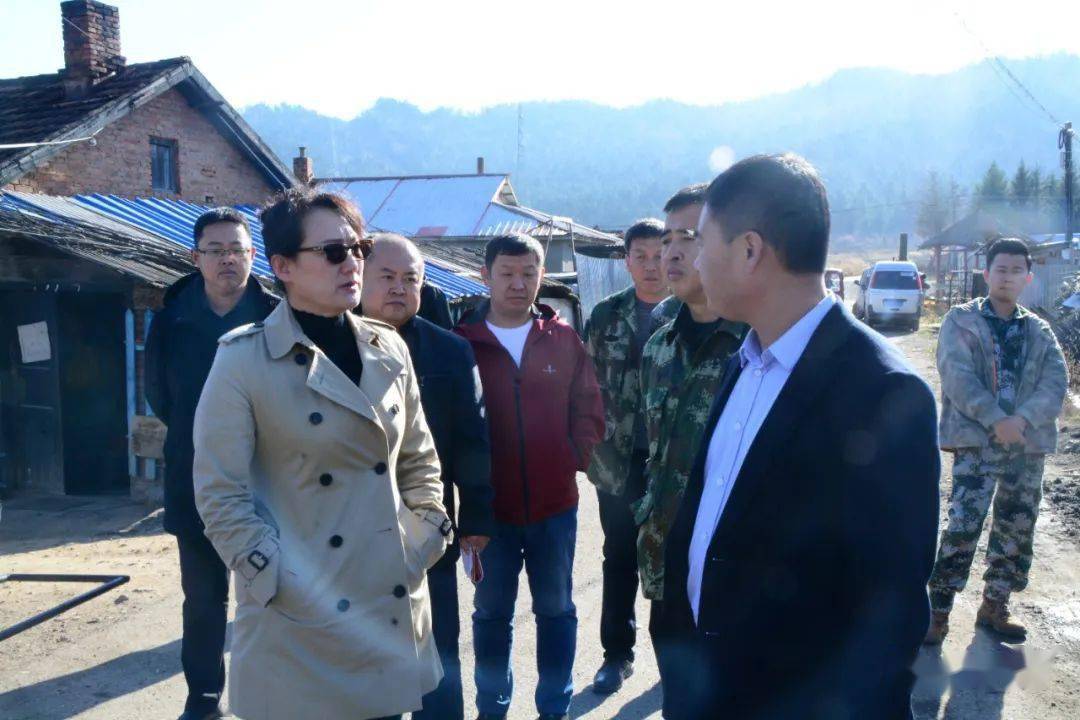 区委书记张巍落实四最工作要求深入伊敏林场分公司走流程