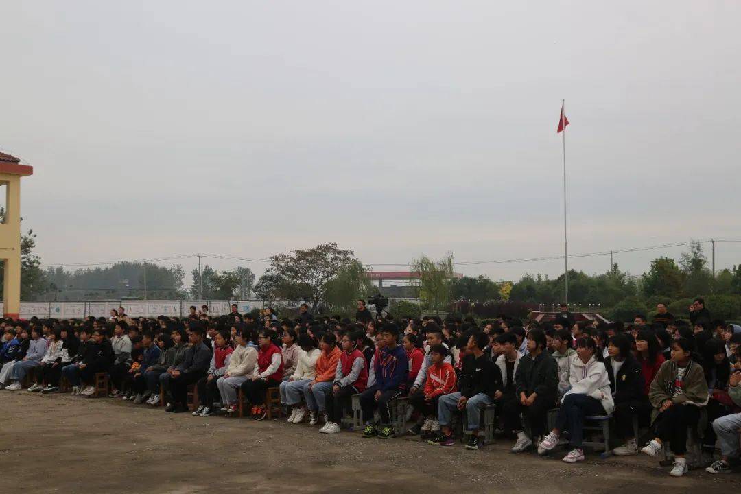 江苏女子民族乐团高雅艺术进校园活动圆满收官