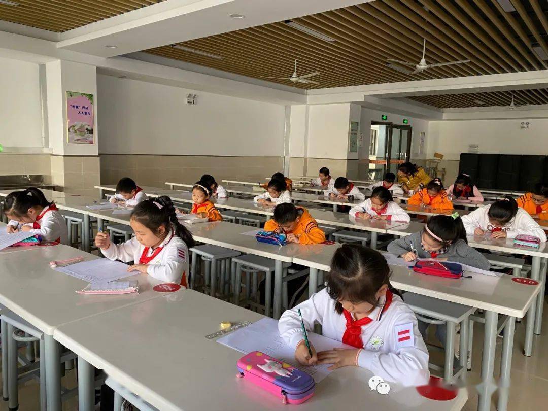 弘扬中华文化 激发民族自豪 ——广育小学开展"汉字小达人"活动_手机