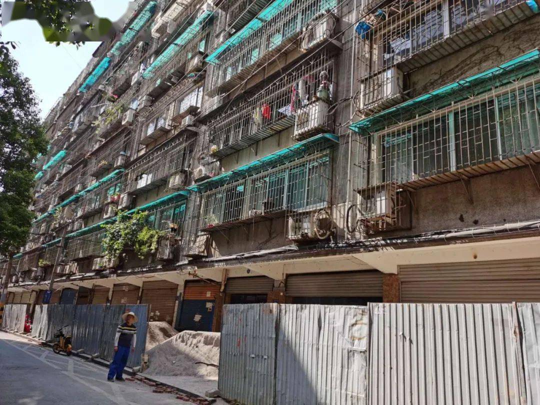 作为全国15个老旧小区改造试点城市之一,长沙从2016年开始启动实施