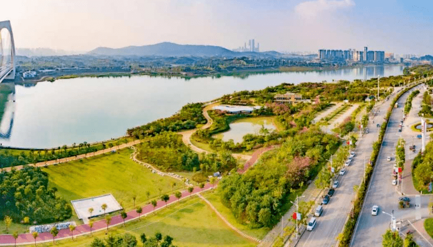 丨江湾生活示意图(图源网络)龙光玖悦府周边的自然景观同样出众新坡湖