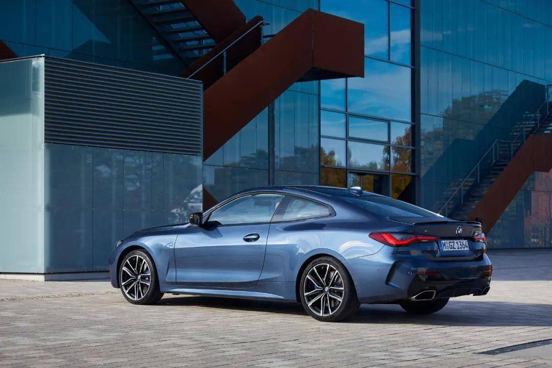 全新宝马4系帅气美图来袭,快快收藏!