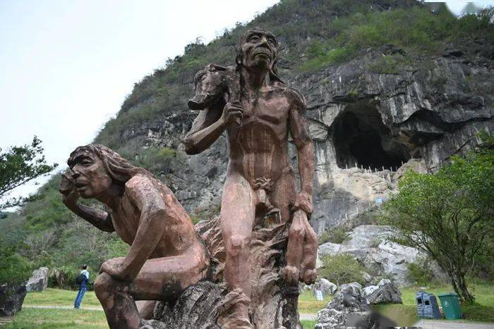 风展红旗如画三明华东地区主流媒体记者走进三明市区感受活力新城的