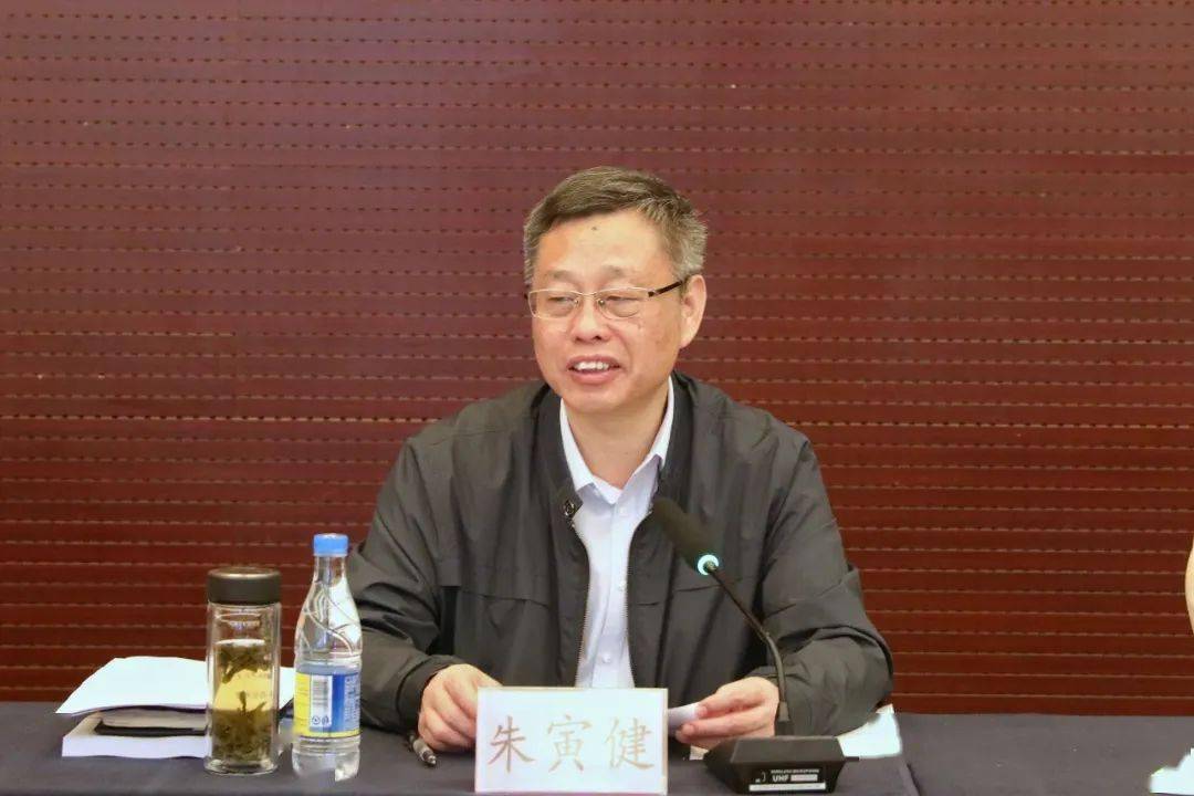 市人大常委会主任会议成员视察水利工程标准化管理工作