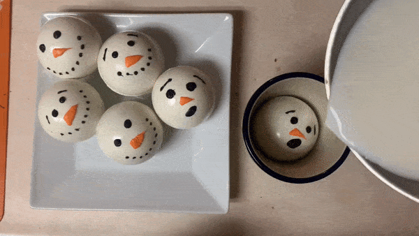 裹棉花糖的巧克力炸弹, 枫糖核桃熔岩蛋糕, 南瓜意大利饺子.