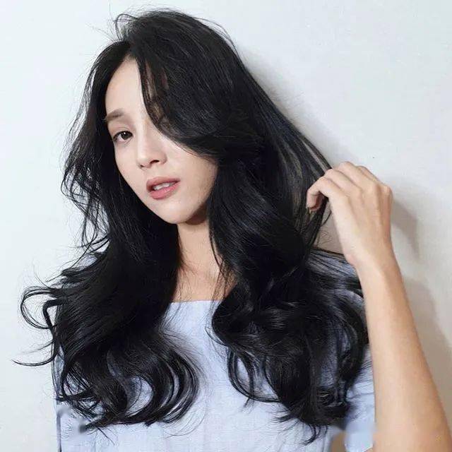 看这些卷发你才知道卷发最有女人味