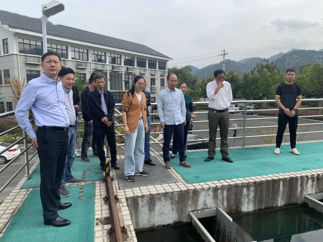 丽水市人大常委副主任杜光旻率队到莲都区调研农村饮用水达标提标工作