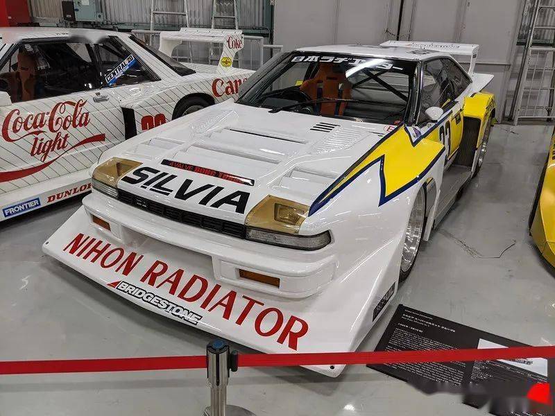 著名的s12 white lightning采用了日产自己的车身和tomei的lz20bt引擎