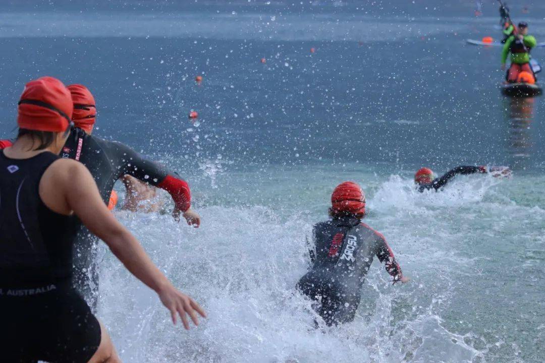 "2020-06-21拥有回忆,人生才得以丰润,岁月才满溢诗情时光荏苒,激情