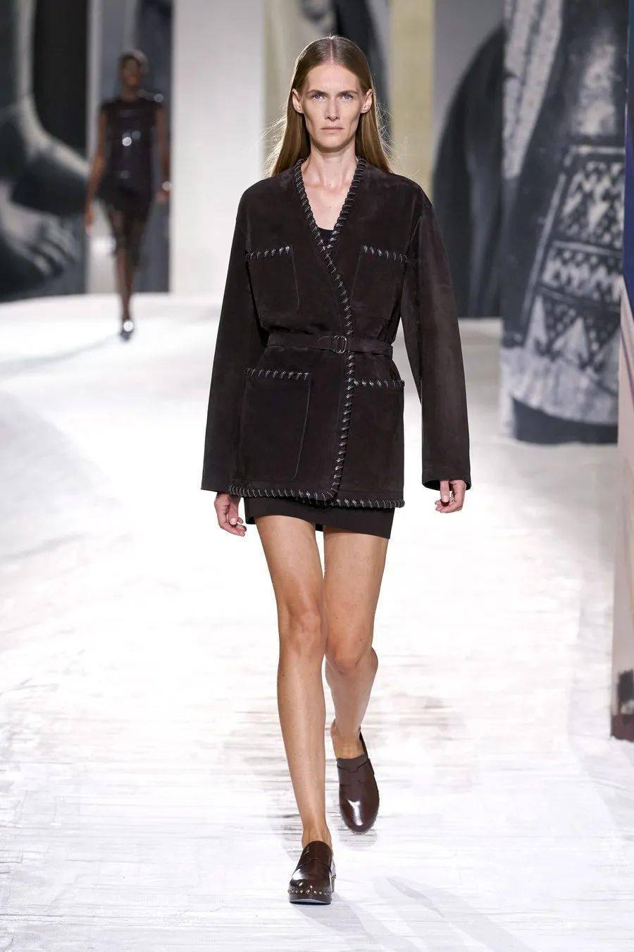 2021巴黎春夏时装周,看看大户之家交出的精彩答卷(中)_loewe