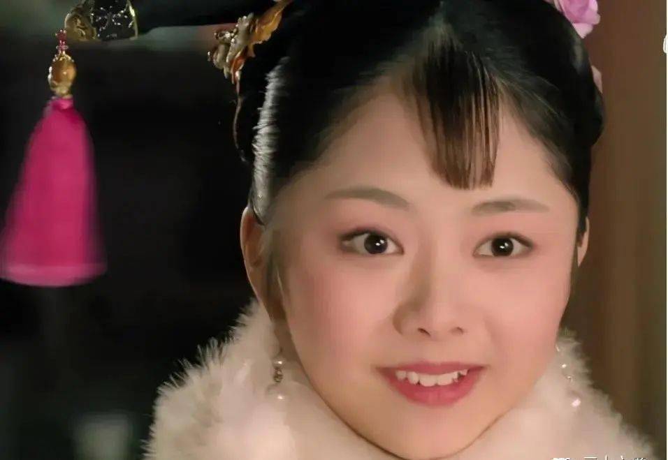 圆脸小花谭松韵红不了?金鹰节落选的她又出来抢男神了?