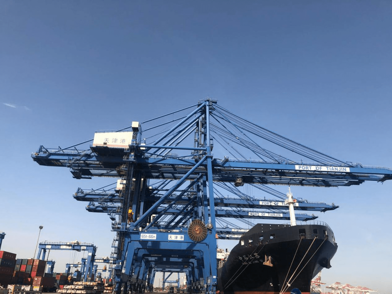 【2020指尖城市】传统码头焕发新活力 天津港智能改造升级