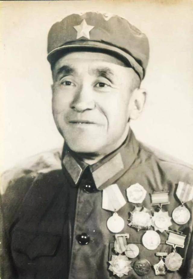 最高礼遇致敬抗美援朝英雄!