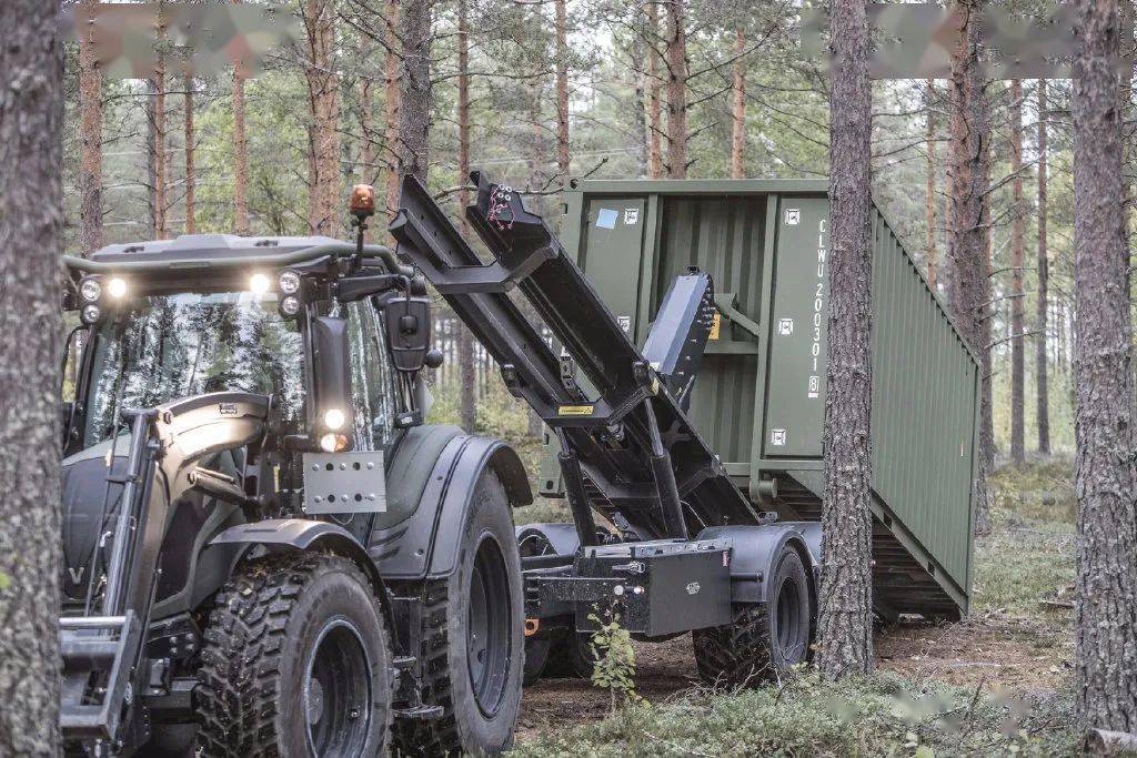 北欧军队最爱的拖拉机你能感受到它的力量吗