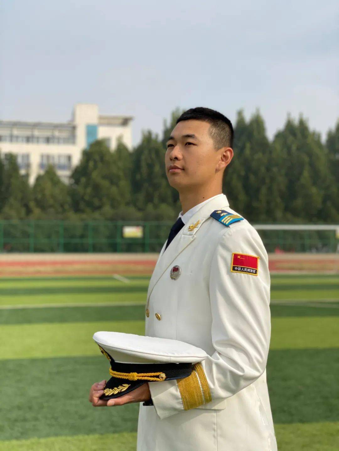 帅炸了今天黄科这群帅气的教官来霸屏男友力爆棚