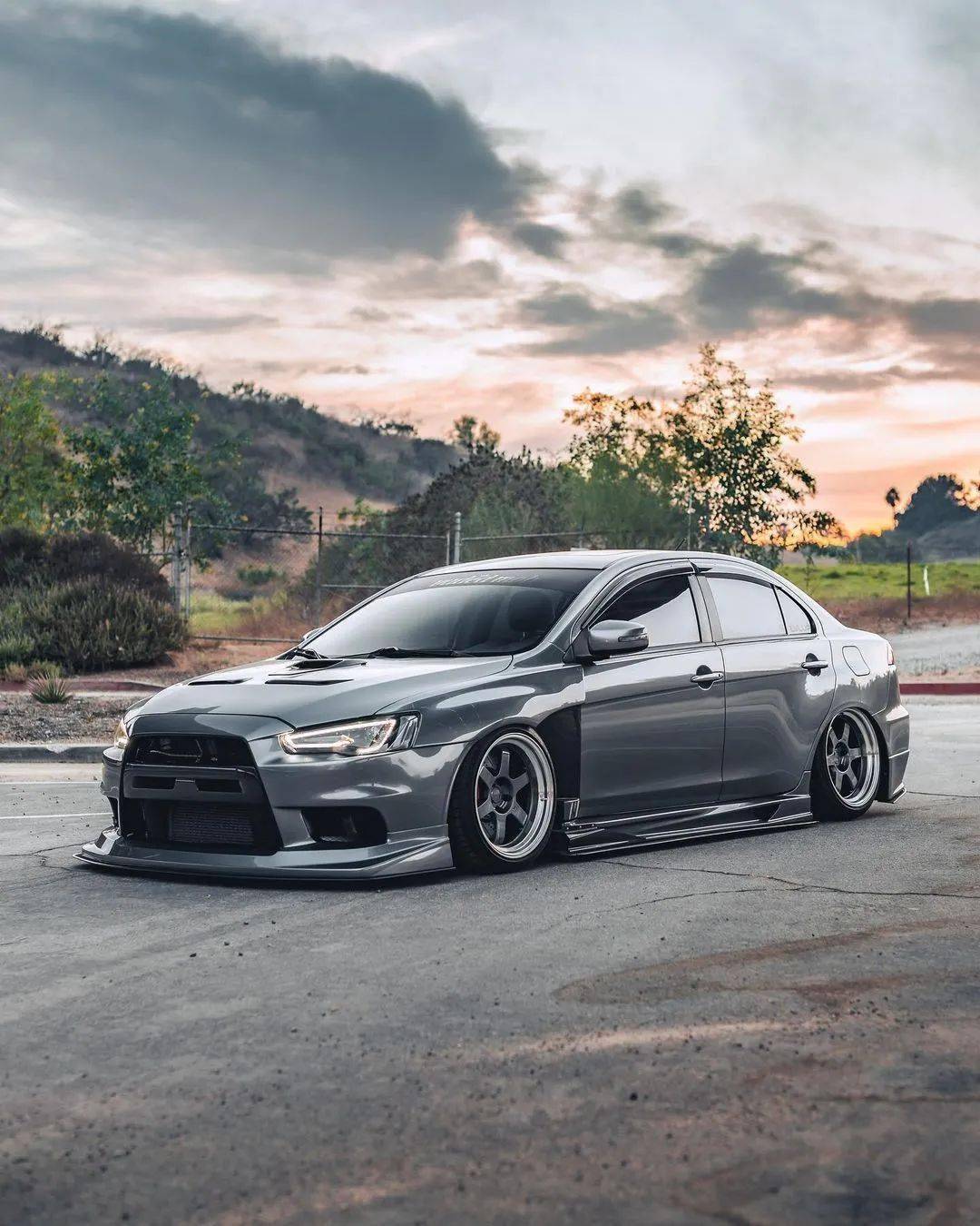 灵感与启发10代三菱evoinstagram改装集