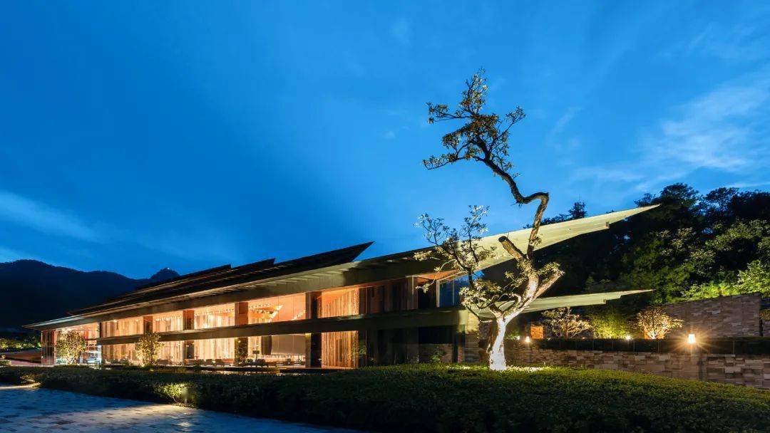 腾冲双11震撼预售022人起成团2688元起就能入住奢华石头纪酒店4天3