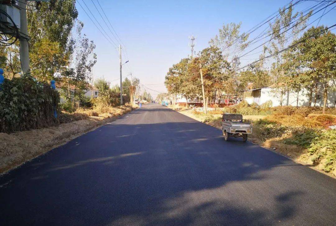 金乡这条路完工通车!_农村