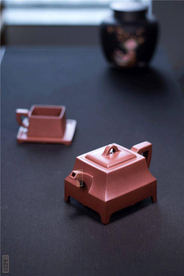 紫砂壶型中方壶为何贵一些