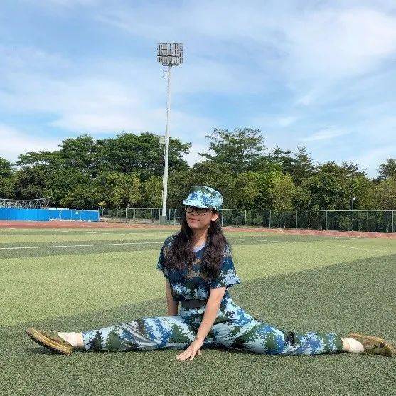 20级媒体传播系印刷2班 杨佳敏/刘灿/罗玉瑶11从初中到大学,从汕尾到