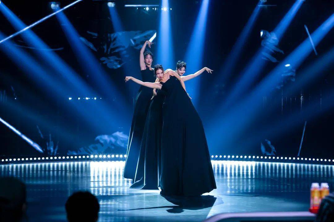 齐舞2冠军之夜他们在一起随心起舞