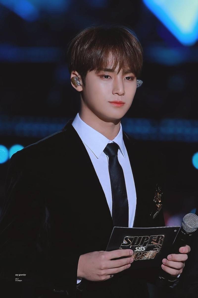 67仅凭借长相就能上热帖的逆天神颜大帅哥金珉奎