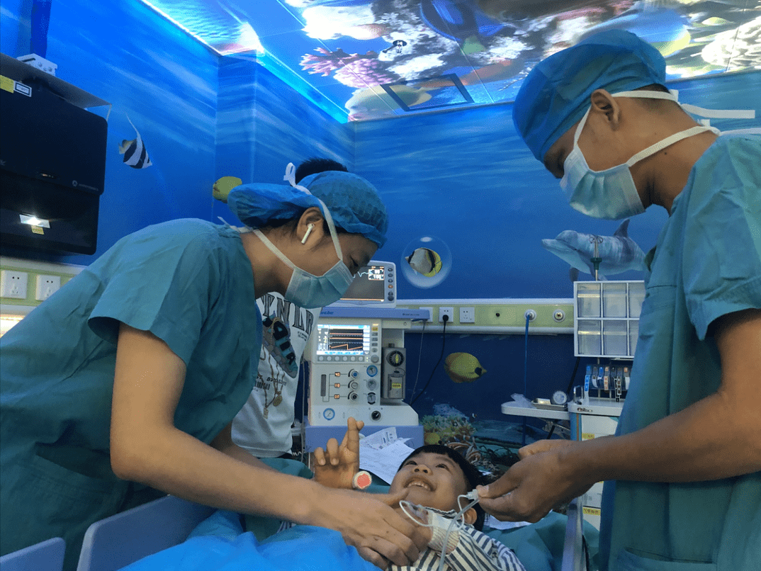 儿童手术开刀手术室图片
