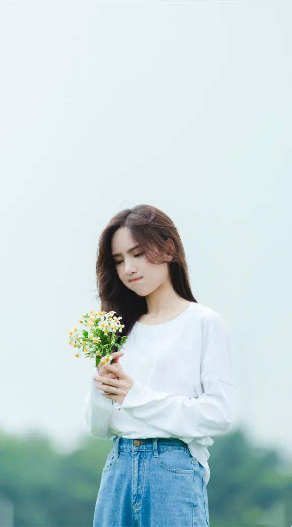 手机壁纸唐莉佳