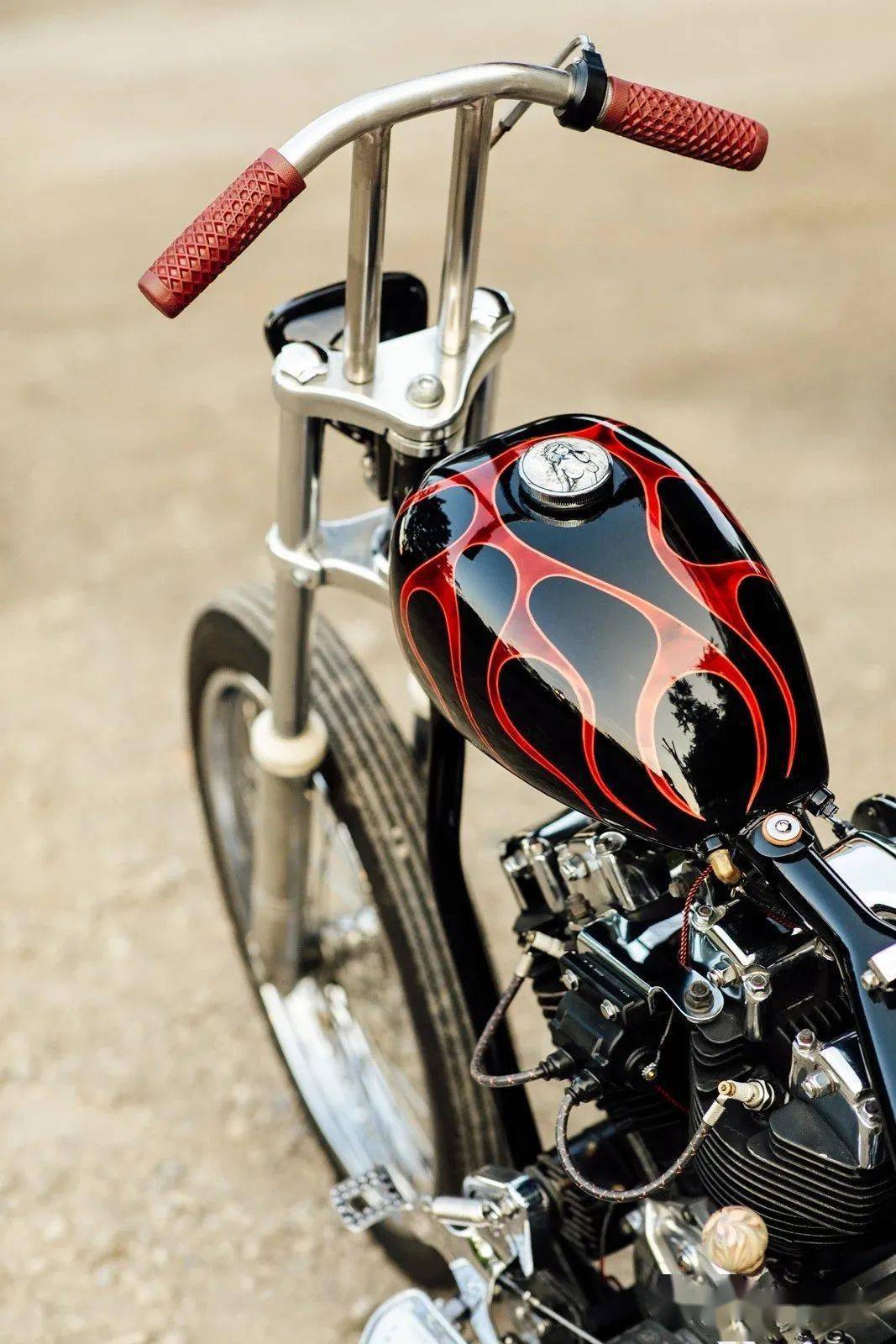 精美的哈雷铲头chopper