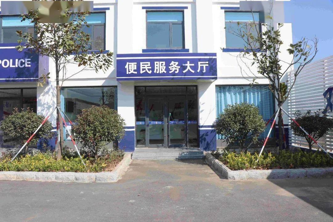 今年以来,道托派出所借助新建服务大厅投入使用的有利契机,从规范窗口