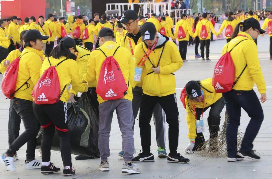 来吧,加入广马志愿者享受做志愿的喜悦