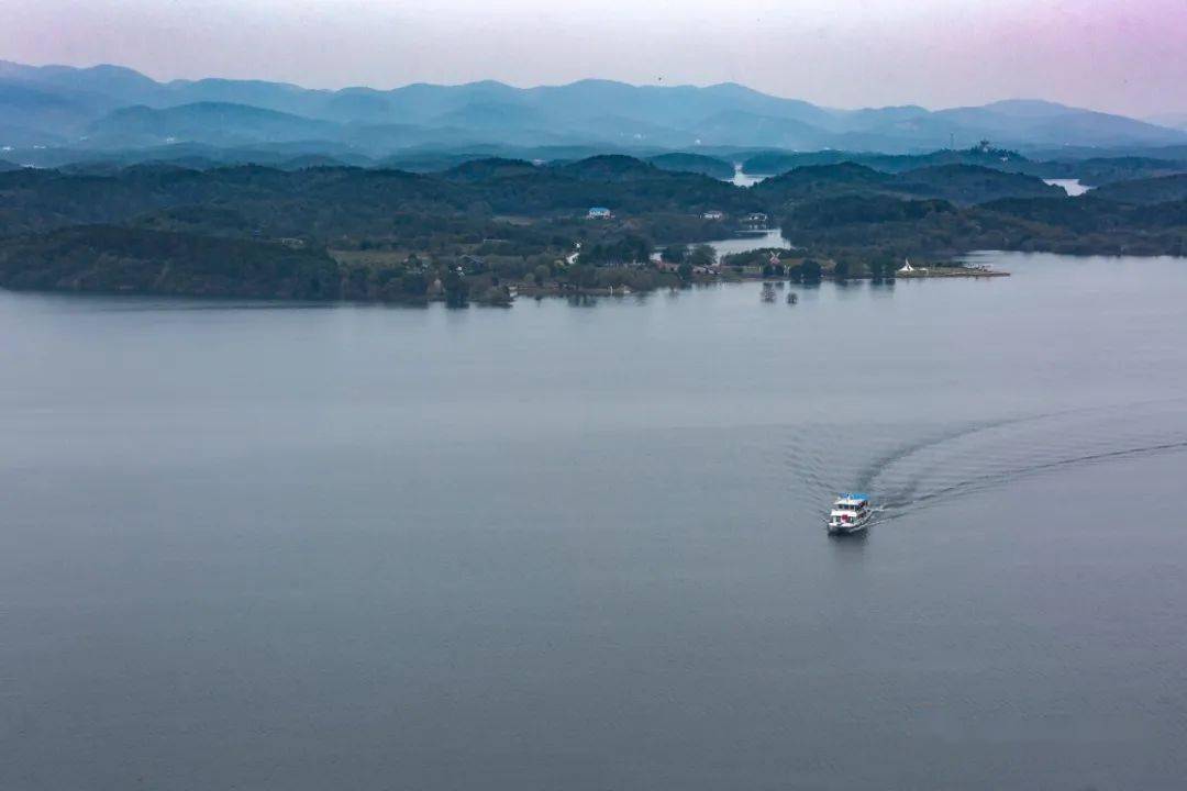 赴鄂考察房车队游览松滋市洈水风景区_洈水镇