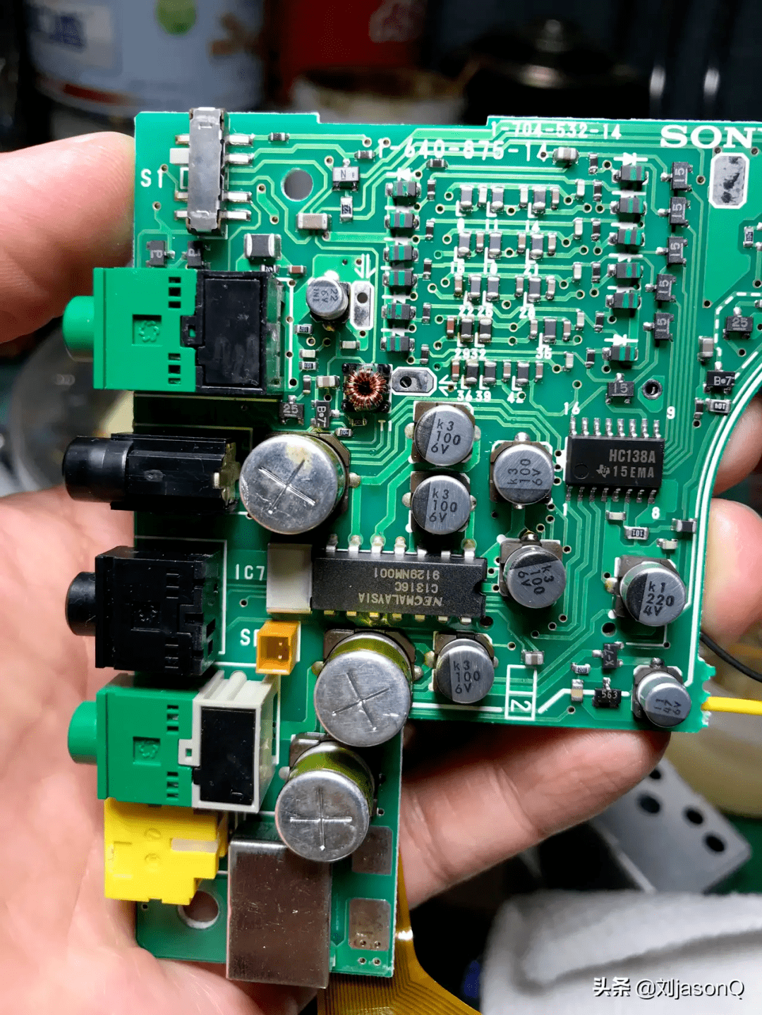 上世纪八九十年代收音机的拆解美图非常佩服这些老工程师