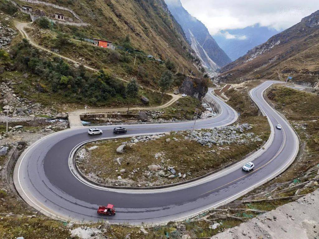 香格里拉环线泸亚线d15西昌到越西中所镇