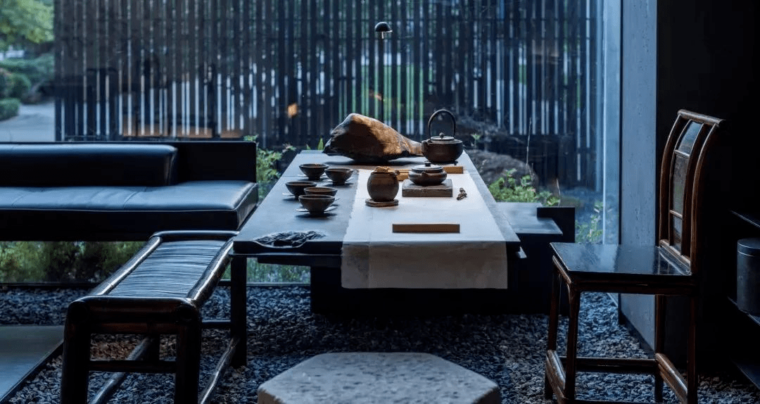 新作■九樽九樽有着强烈的玉玲珑影子,却又有许多不同之处.