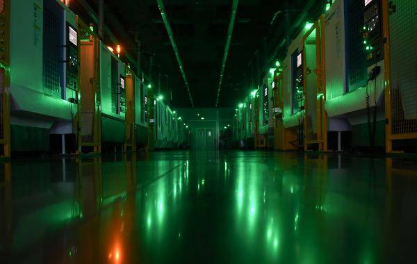 探访富士康熄灯工厂