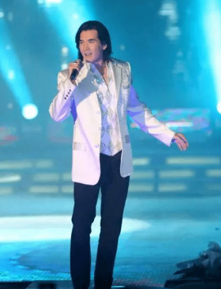 费翔终于松口了说出59岁至今未婚的原因网友浪费了好基因