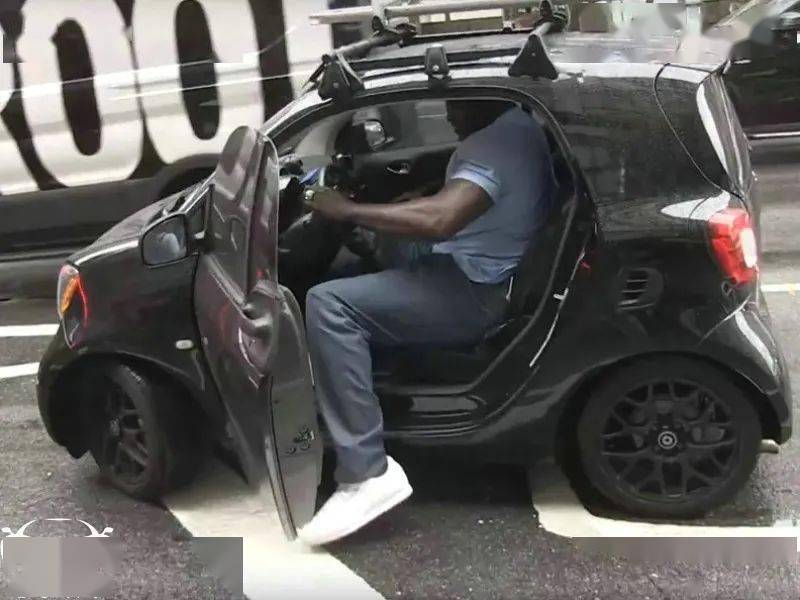 德云社相声演员孙越的座驾网友他开这车有点不可思议